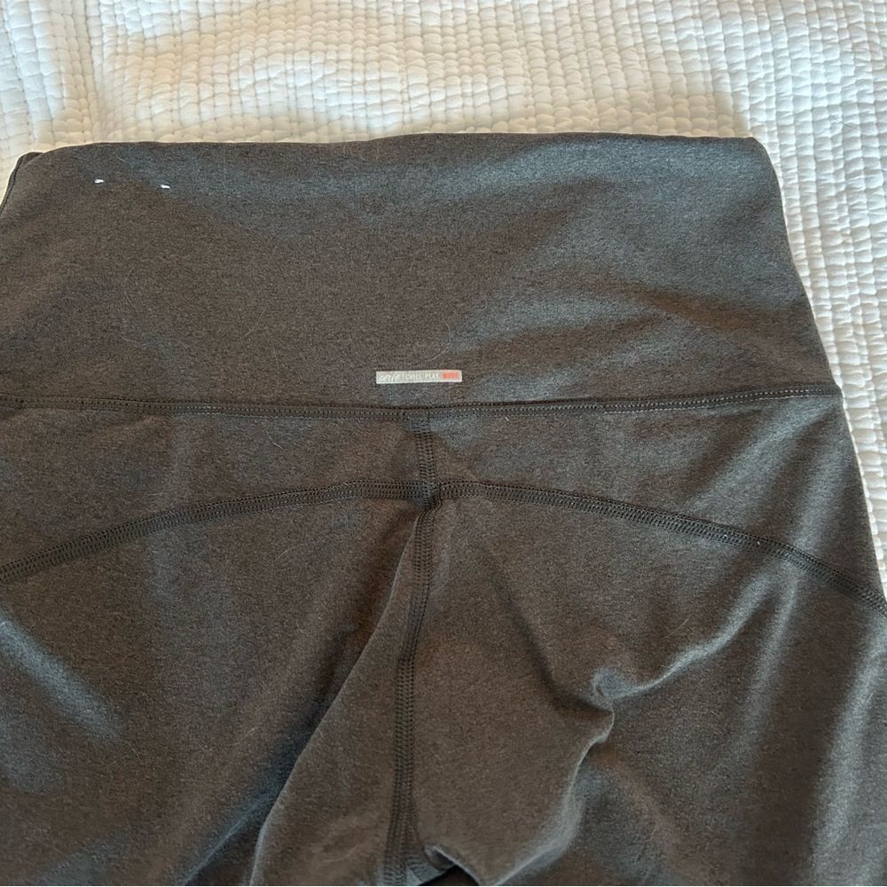 Aerie Women’s Gray Athletic Leggings Size Small Chill Play Move - Picture 6 of 11